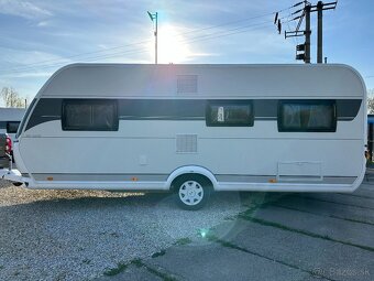 Hobby 515 UHK De Luxe - 7-miest,Mover, Markiza, Klima, Solar - 9