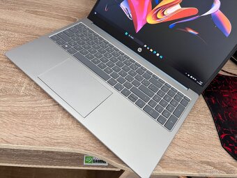 /15.6"/HP Notebook/4GB RAM DDR5/128GB NVMe SSD/Intel HD 2GB - 9
