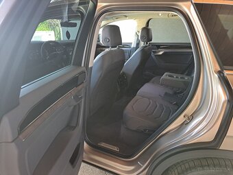 Volkswagen Touareg 3.0 V6 TDI SCR Elegance 4Motion Tiptronic - 9