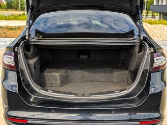Ford Mondeo 2.0 Hybrid Vignale eCVT, 138kW, A/T - 9