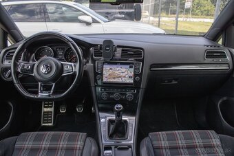 Volkswagen Golf 2.0 TSI BMT GTI Performance - 9
