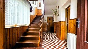 Predaj 6i RD , tichá lokalita, garáž, vínna pivnica, Červený - 9