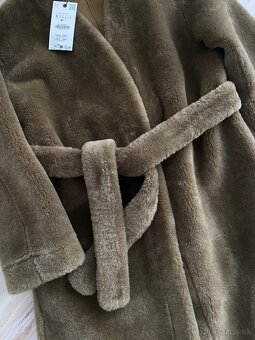 Dlhy kozuch Zara c. S - 9