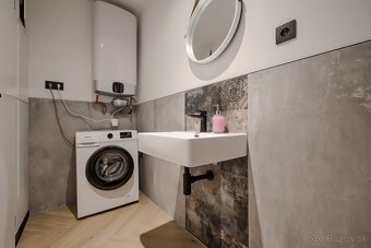 Exkluzívny 2izbový mezonet v meštianskom dome,Hviezdoslavova - 9