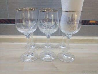 poháre Nitra, zlatá zuzana, štamperlíky, karafa - 9