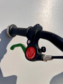 Odrážadlo WOOM 1 zelené - 9