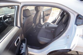 Predám Hondu HR-V e:HEV Advance - 9