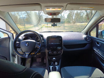 Renault Clio Grandtour 1.5 - 9