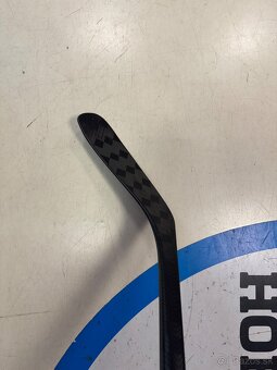 UPLNE NOVA PROFI HOKEJKA CCM RIBCOR TRIGGER 6PRO Thorell - 9