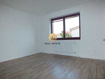 Na predaj 6i rodinný dom 250m2 po rekonštrukcii Nitra - Čer - 9