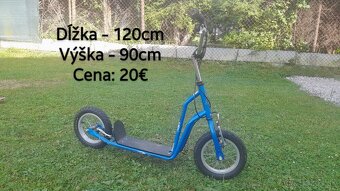 Rôzne hračky pre malé deti - 9