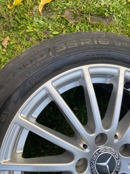 Mercedes r16 205/55 - 9