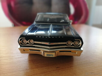 predam modely americkych aut (2) - 9