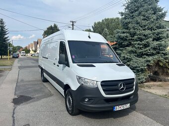 Predam Mercedes Sprinter model 907 - 9