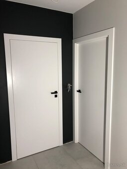 🛠️ Kompletné interiérové práce – podlahy, nábytok na mieru, - 9