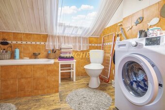 NA PRENÁJOM, PODKROVNÝ 2 IZBOVÝ BYT V RD, 55m2, SOLIVAR - 9