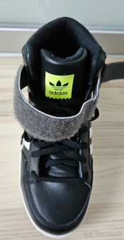 Tenisky Adidas VARIAL MID - 9