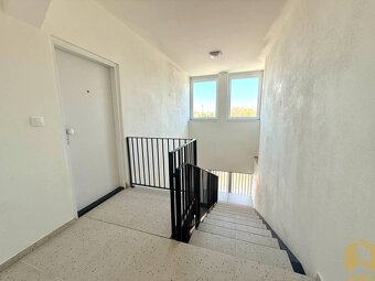 NOVÝ 2 - IZB. PODKROVNÝ BYT (57m2), SENICA, SADOVÁ Ul. - 9