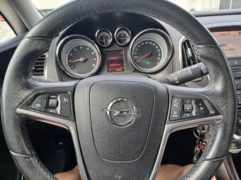 Opel Astra J 1.6i 85kw Automat - 9