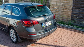 Opel Astra Sport Tourer ST 1.4 Turbo 140k, 103KW, M6, 5d - 9