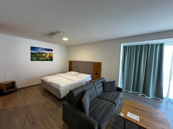NA PREDAJ - štýlový aparmán v Maladinove – komfort, relax a - 9
