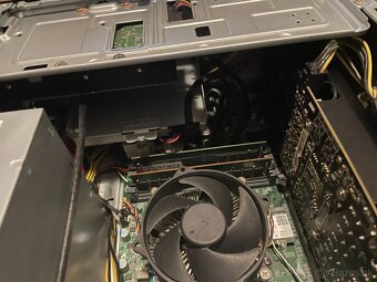 💻 Predám herný PC Acer Nitro N50-600 - 9