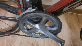 Karbónový cestný bicykel Scott Foil 20 -pripravený na sezónu - 9
