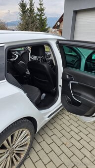 Opel Insignia 2,0 CDTI - 9