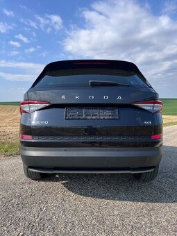 ŠKODA KODIAQ TOUR MODEL 2022 4x4 - 9