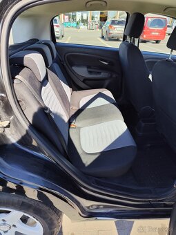 Fiat Punto 1.2 - 9
