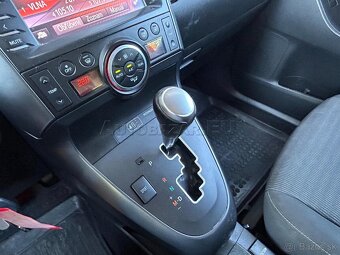 Predám Toyota Verso 1,8 VVT-I Automat SR - 9