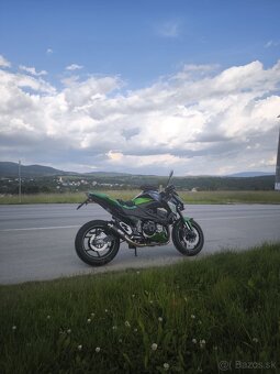 Kawasaki Z800 ABS - 9