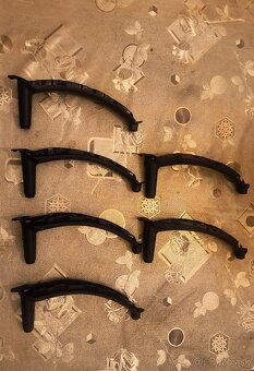 BMW X5 e70, BMW X6 e71 - madlo dverí čierne - 9