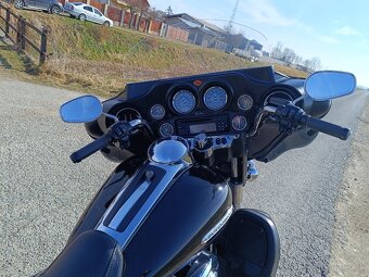 Harley Davidson Electra Glide Ultra Limite - 9