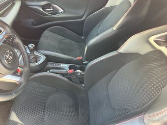 Toyota Yaris GR 1,6 turbo 12/2020 - 9