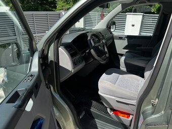 Volkswagen T5 Caravelle - 9