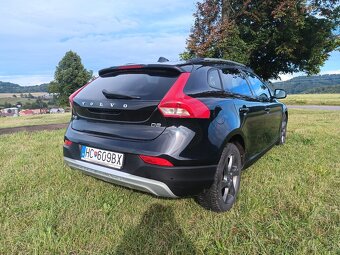 Volvo V40 D2 Cross Country - 9