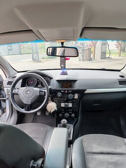 PREDÁM OPEL ASTRA-H /WAGON - 9