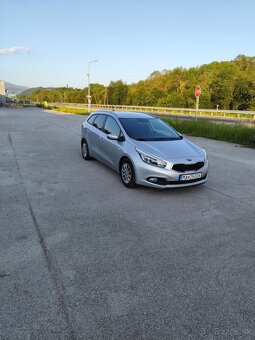 KIA Ceed 1.6 CRDi 94kw RV 2014 - 9