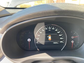 KIA SORENTO - 9