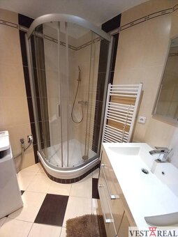 Rezervované: 3 izbový byt s balkónom Trnava- Nerudova - 9