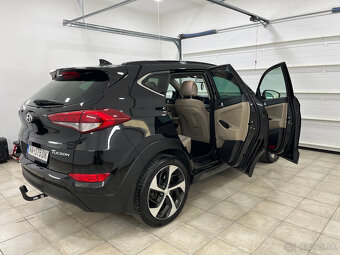 Hyundai Tucson 1.7 CRDi AUTOMAT - 9