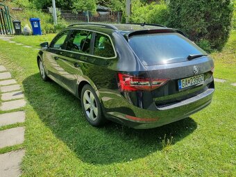 Škoda Superb - 9