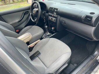 Seat Leon 1.6 benzín - 9