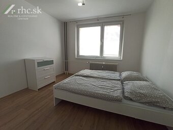 3-IZBOVÝ BYT S LOGGIOU - KUKUČÍNOVÁ, STROPKOV - 9