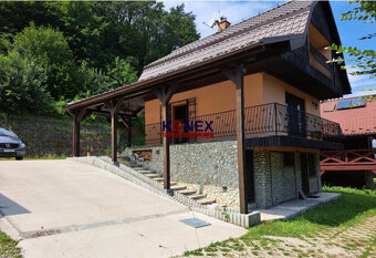 Krásna rekreačná chata na DOMAŠI - NA PREDAJ - 9