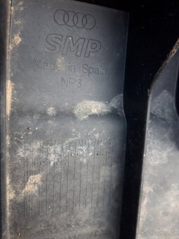 Predám zadný nárazník Audi Q3 + Difuzor 2016+ - 9