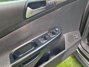 Volkswagen Passat B6 variant 2.0 TDI 2009 - 9