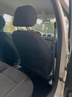 Skoda Fabia 2 - 9