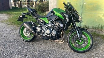 Kawasaki Z900 - 9